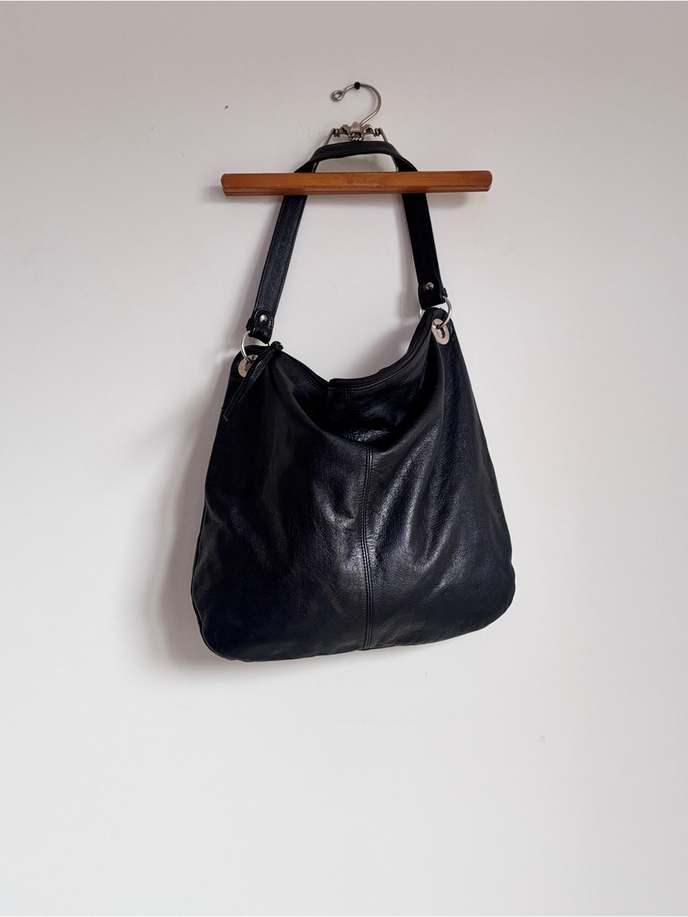 Classic Black Leather Hobo Bag - Women's Shoulder Purse